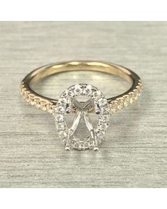 Oval Diamond Ring