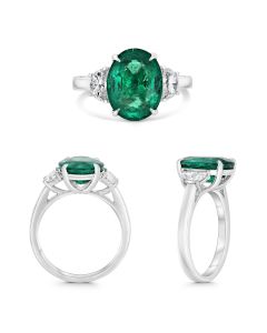 Platinum Emerald Ring with White Diamonds
