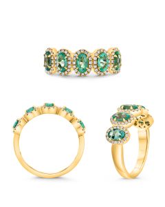 Oval Emerald Ring