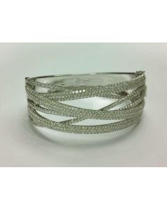  Diamond Bangle