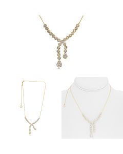 Diamond (2.86 Carats) Cross-Over Necklace