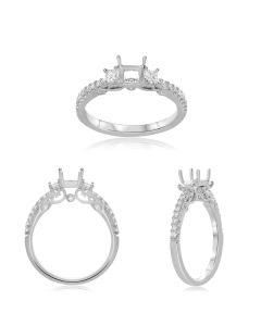 Princess Cut Diamond Ring