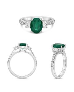 Oval Emerald Ring